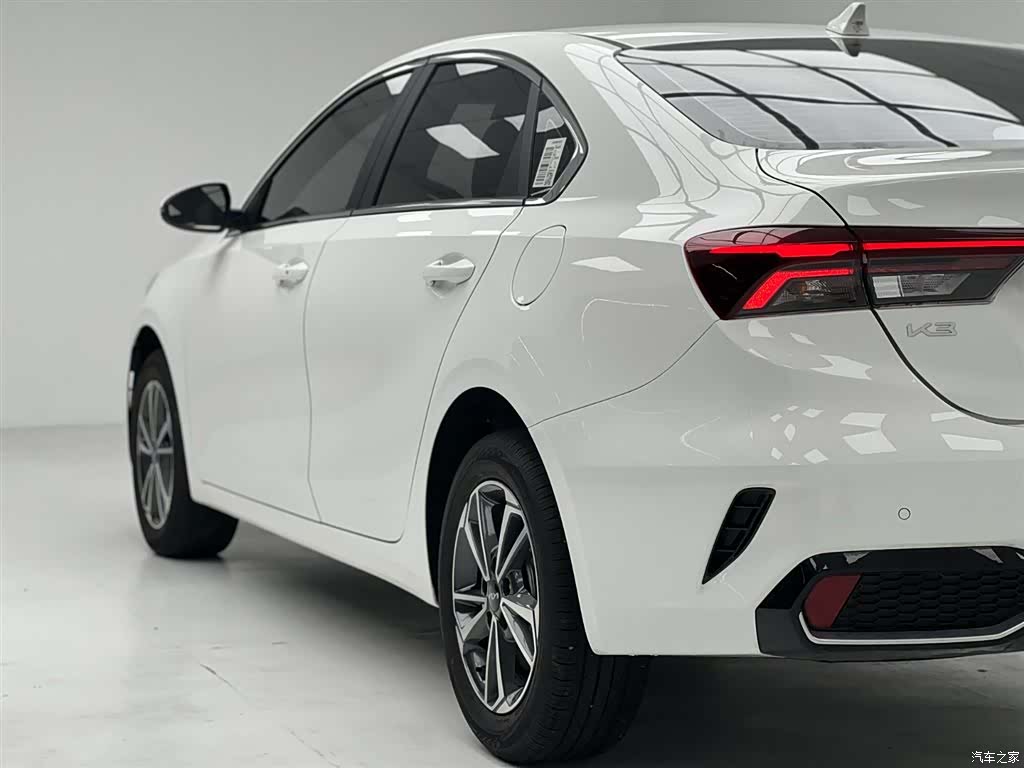 Kia K3, 2026 7