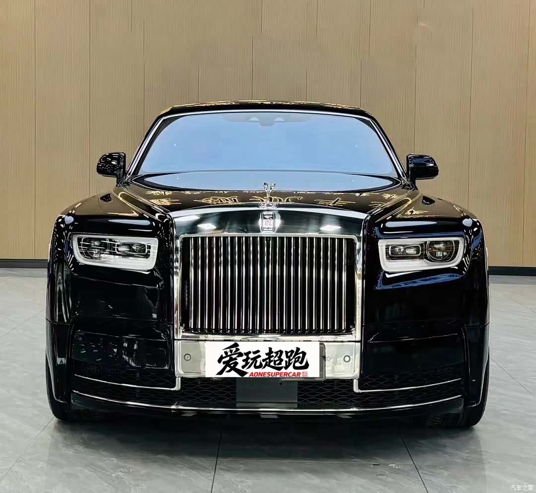 Rolls-Royce Phantom, 2021 2
