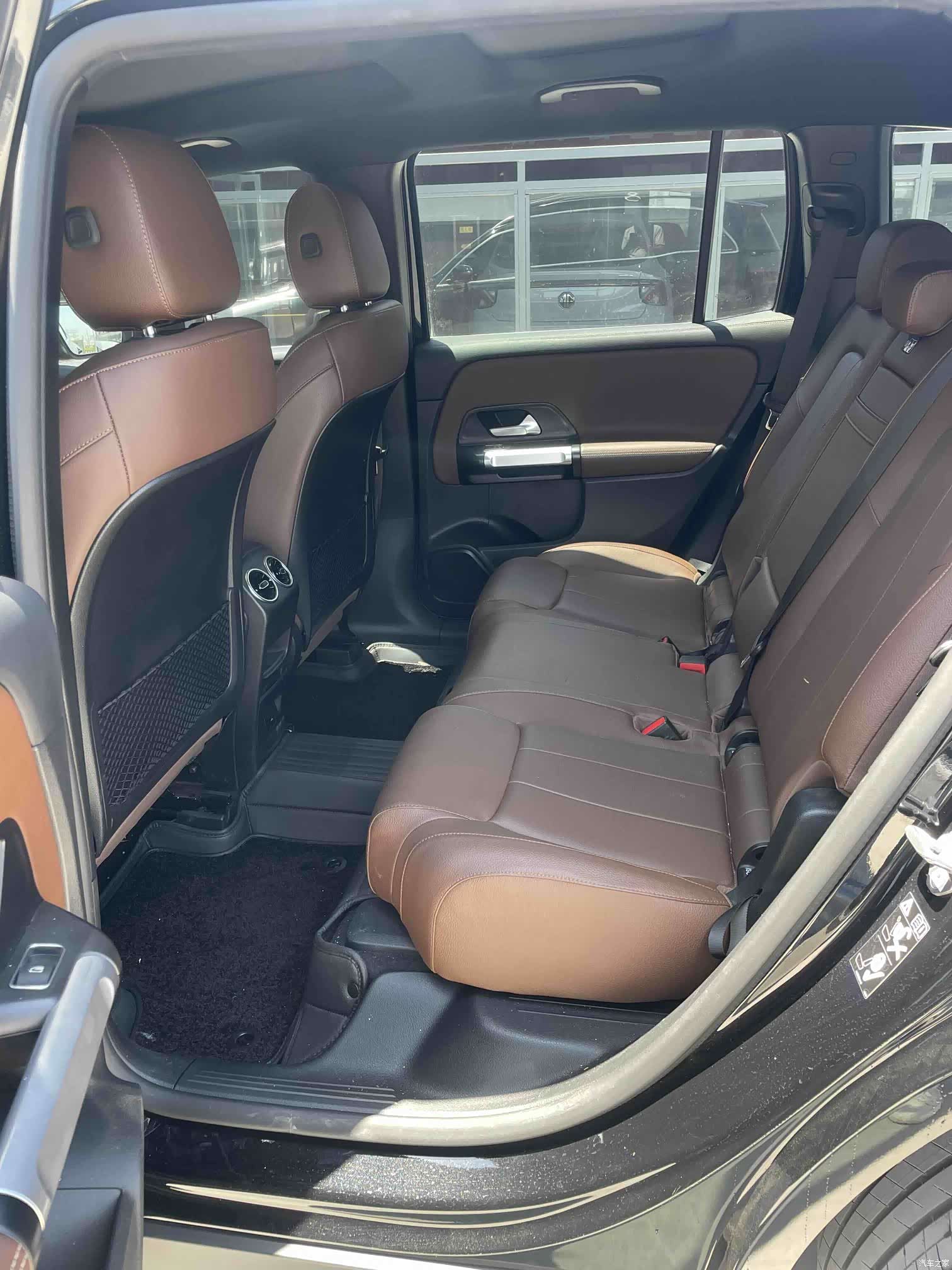 Mercedes-Benz GLB, 2023 6