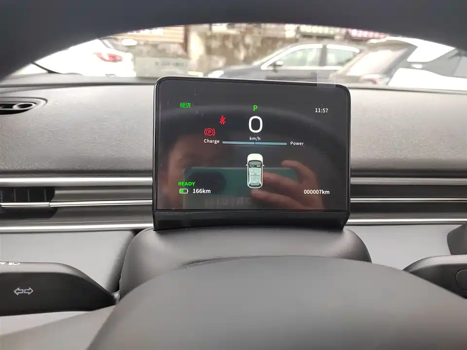 Dongfeng Nammi Nano 01