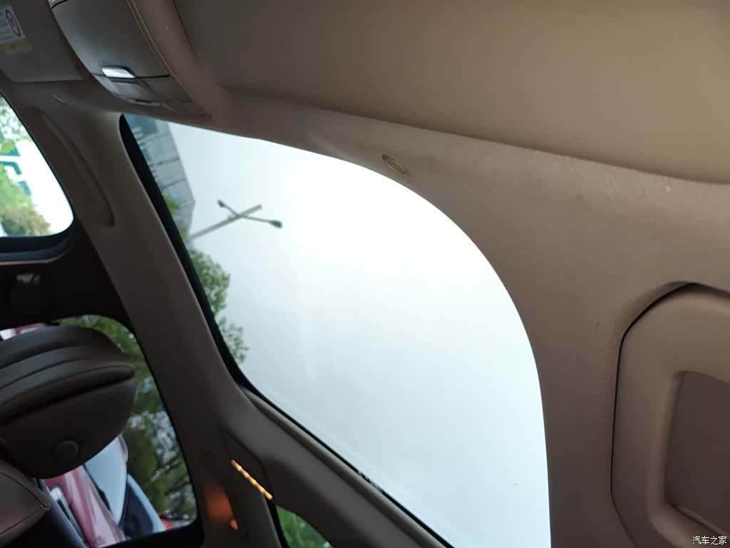 Mercedes-Benz E-Class, 2022 11