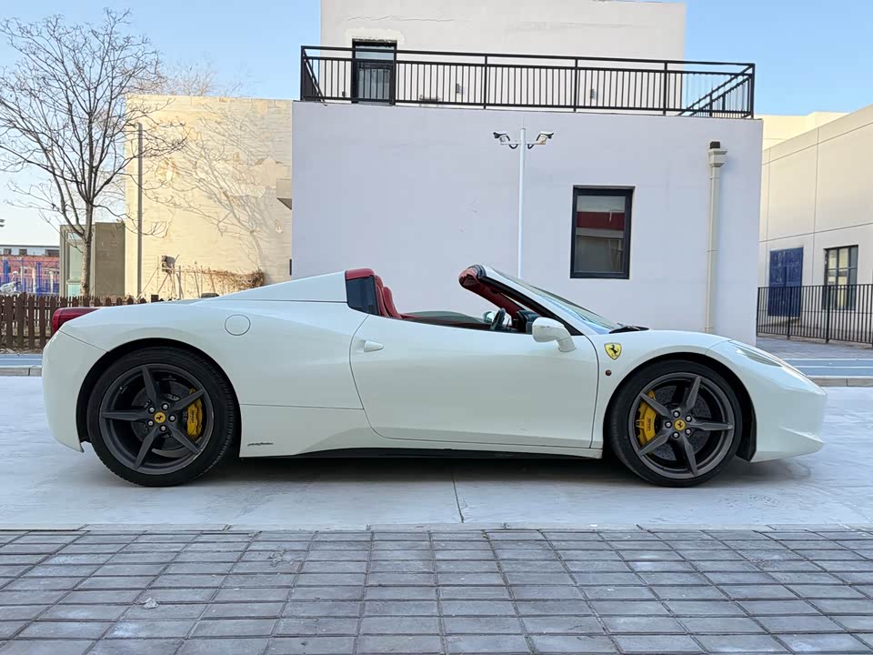 Ferrari 458