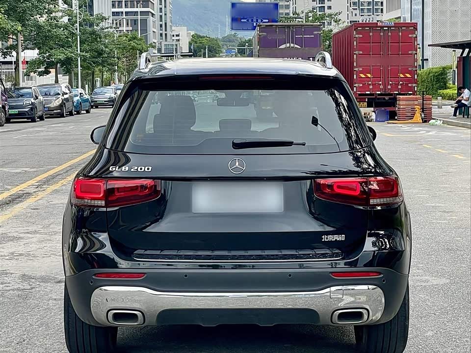 Mercedes-Benz GLB Mercedes-Benz GLB