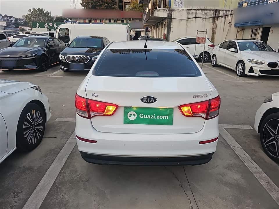 Kia K2