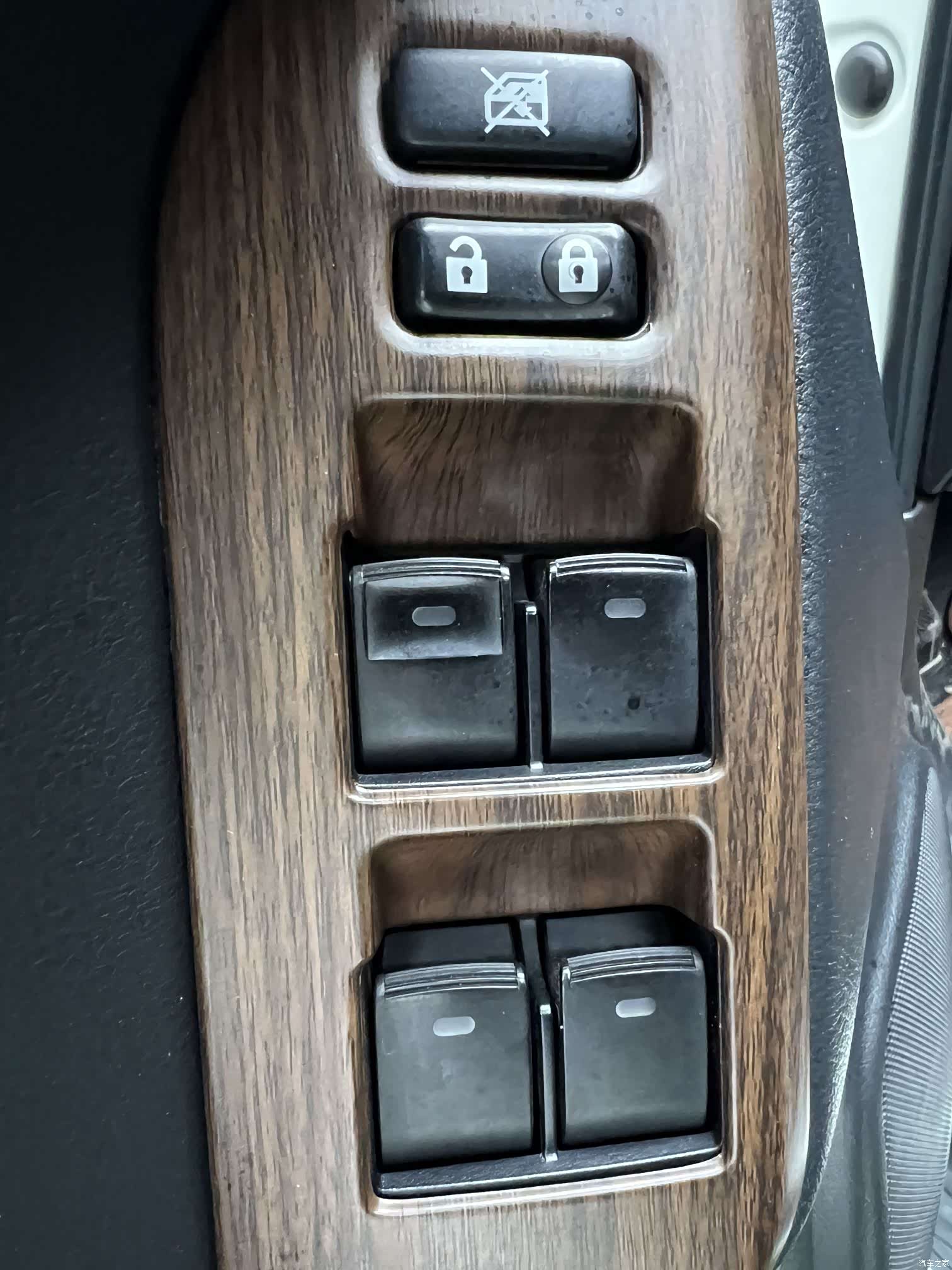 Toyota Prado, 2019 24