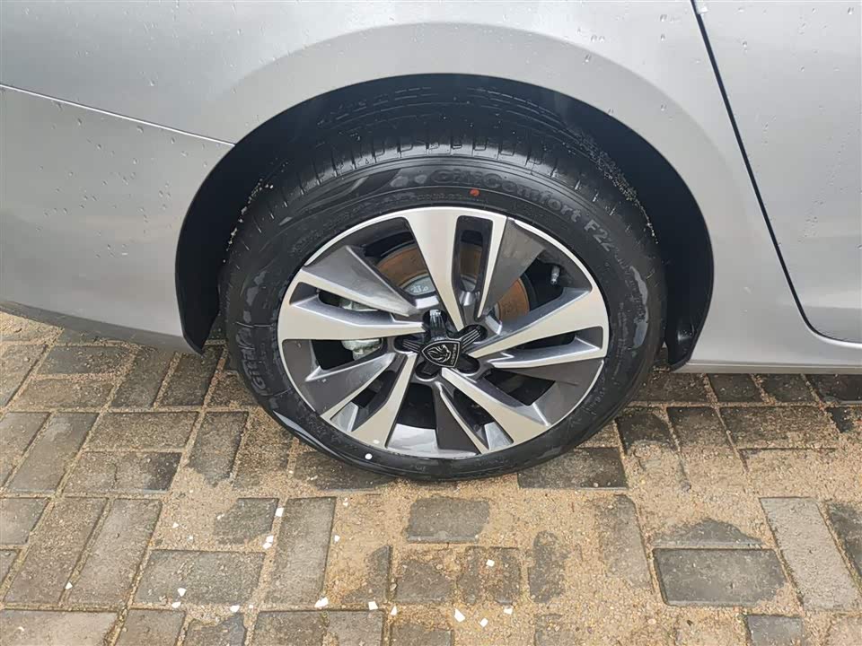 Peugeot 408 Peugeot 408