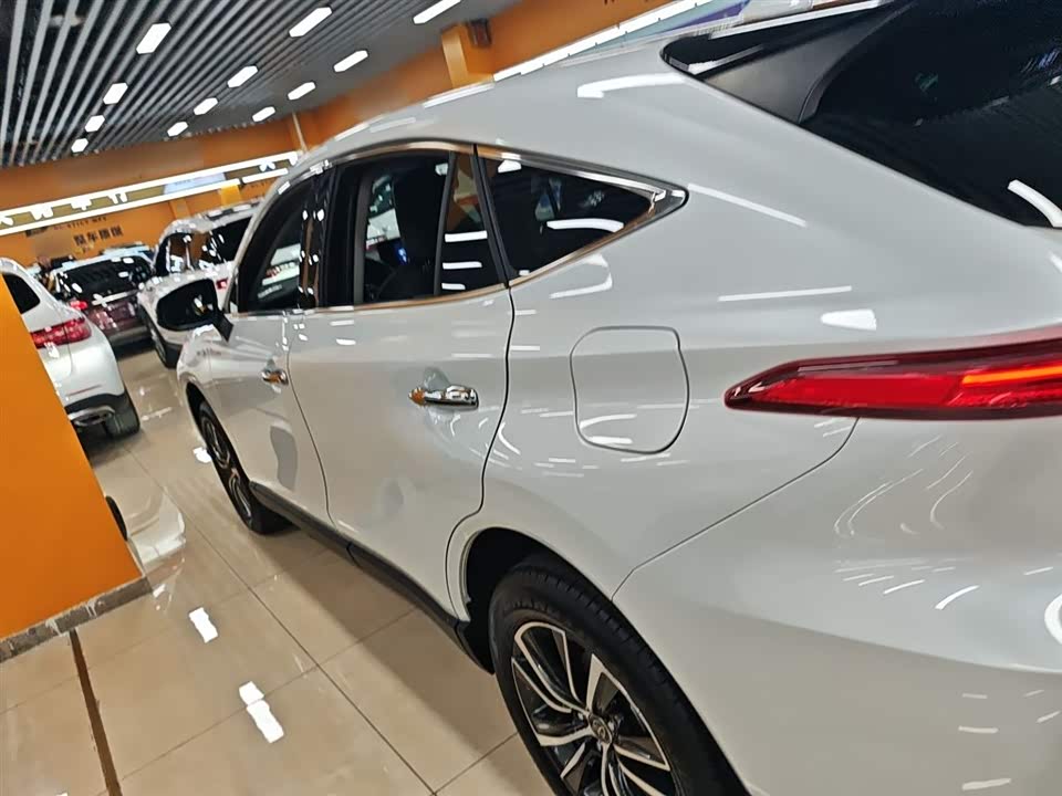 Toyota Ling Fang HARRIER