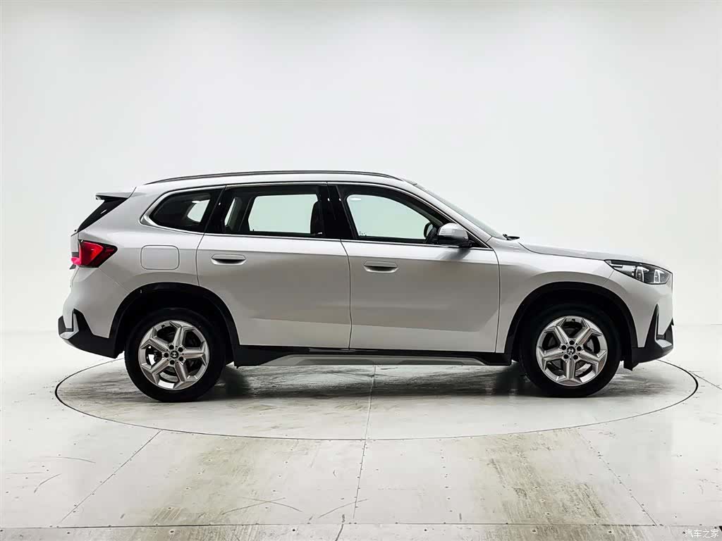 BMW X1, 2023 9