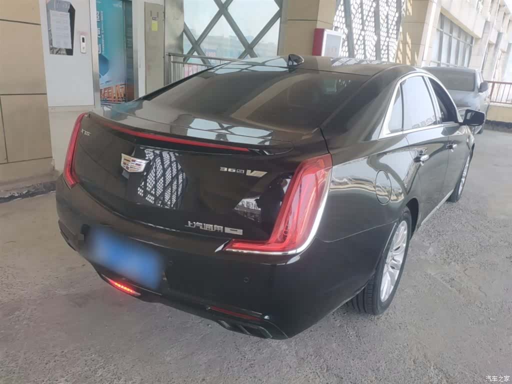 Cadillac XTS, 2018 7