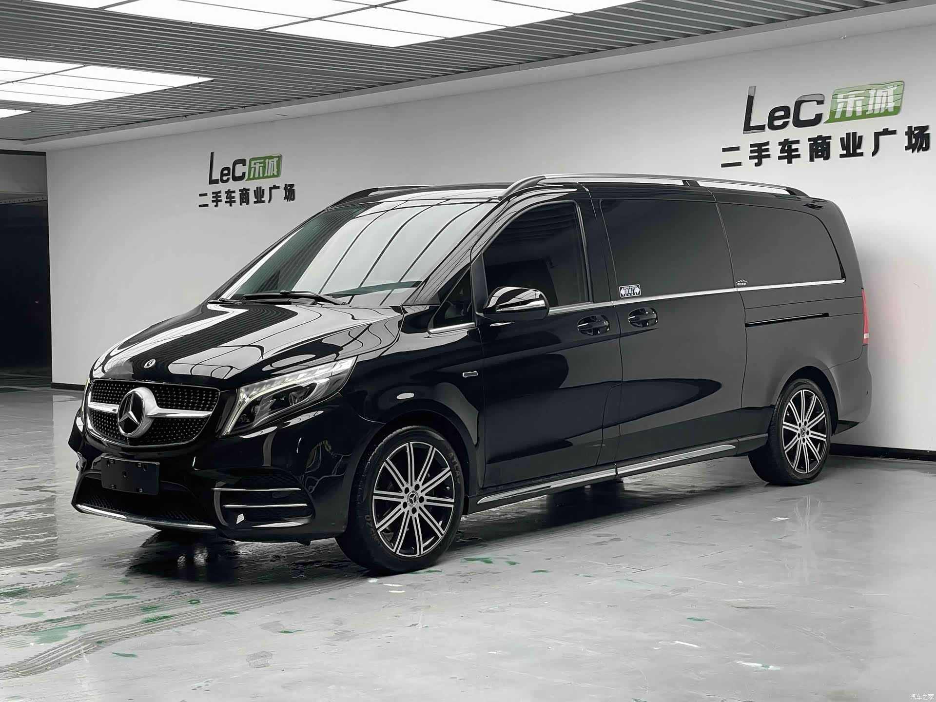 Mercedes-Benz V-Class, 2022 1