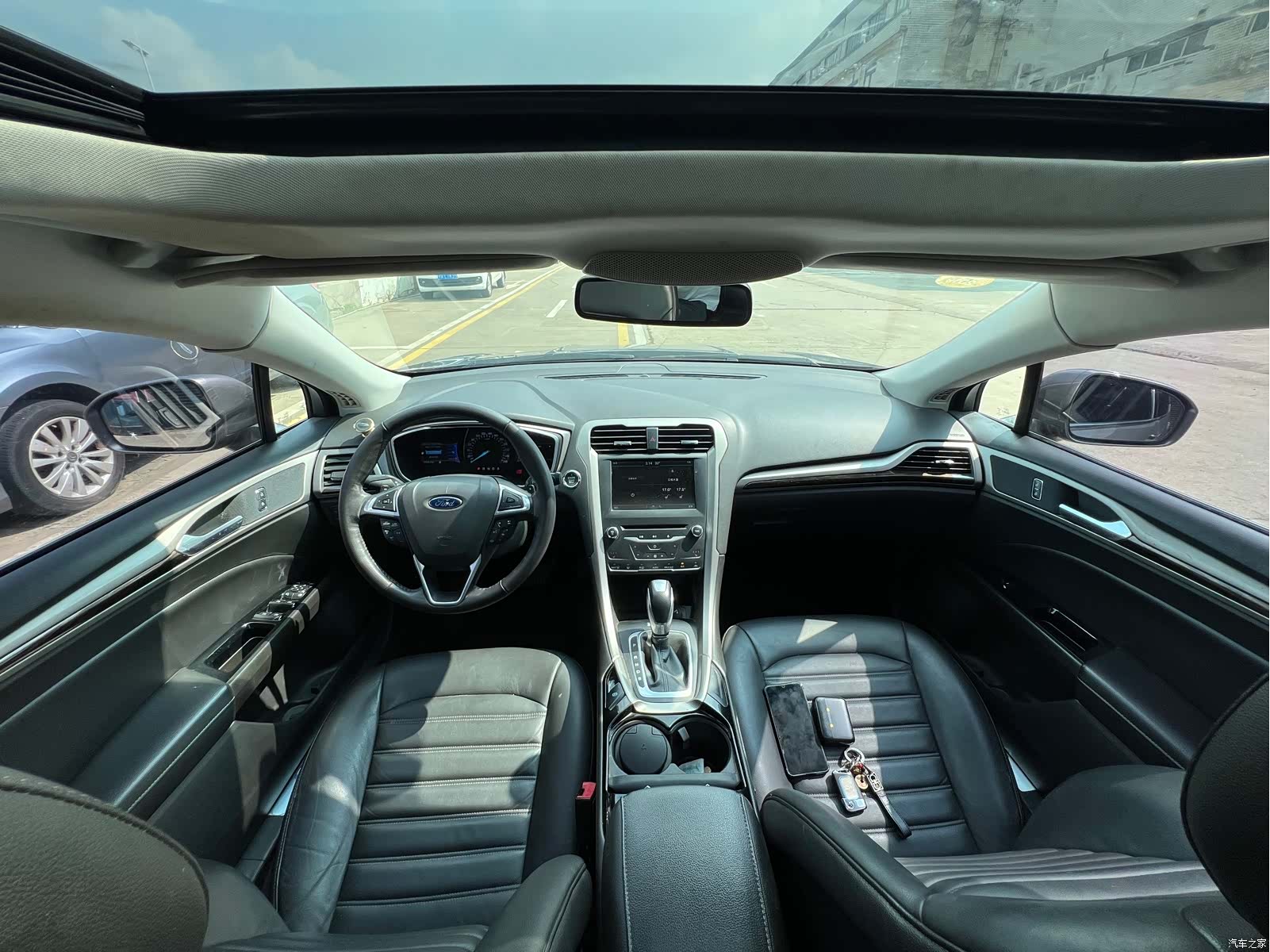 Ford Mondeo, 2016 12