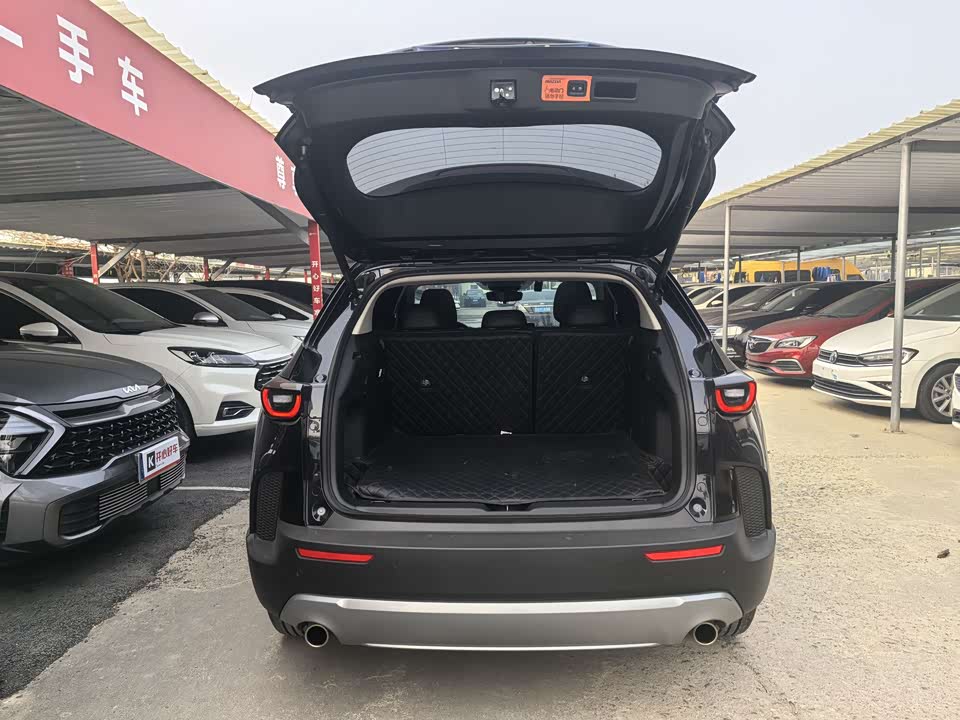 Mazda CX-50 line also