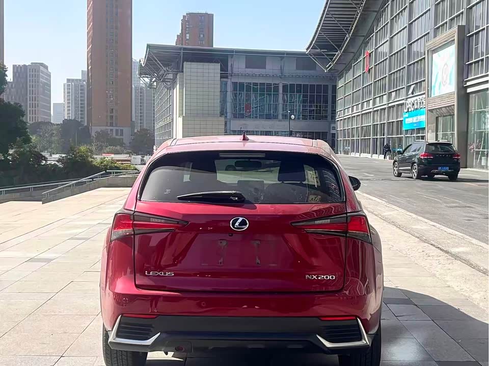 Lexus NX