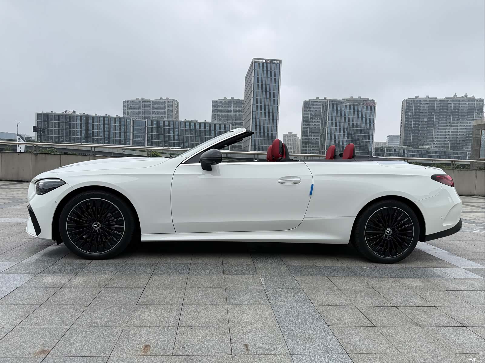 Mercedes-Benz CLE, 2025 6