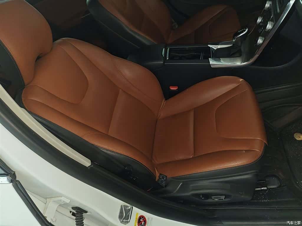Volvo S60, 2020 25
