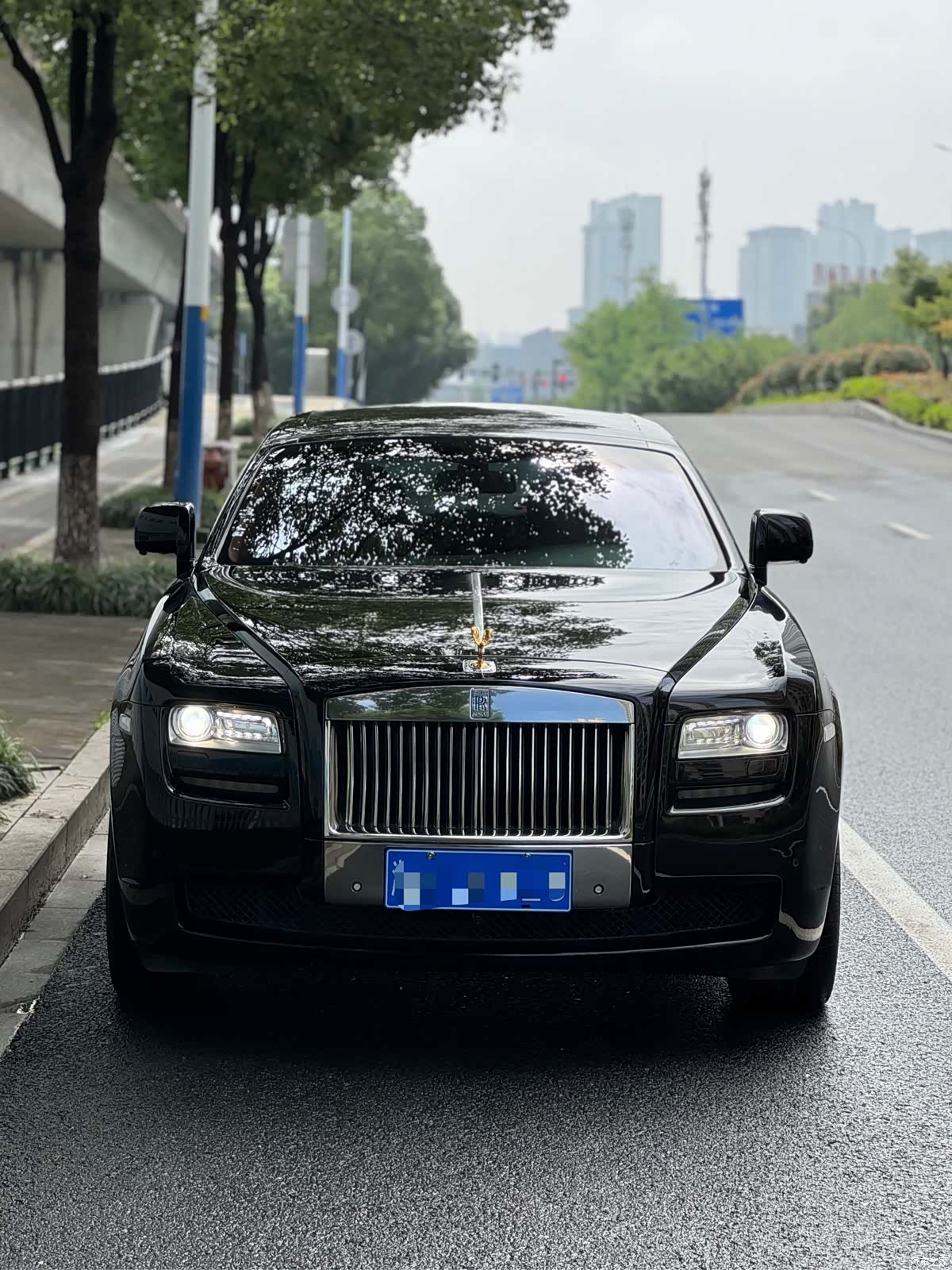 Rolls-Royce Ghost, 2010 2