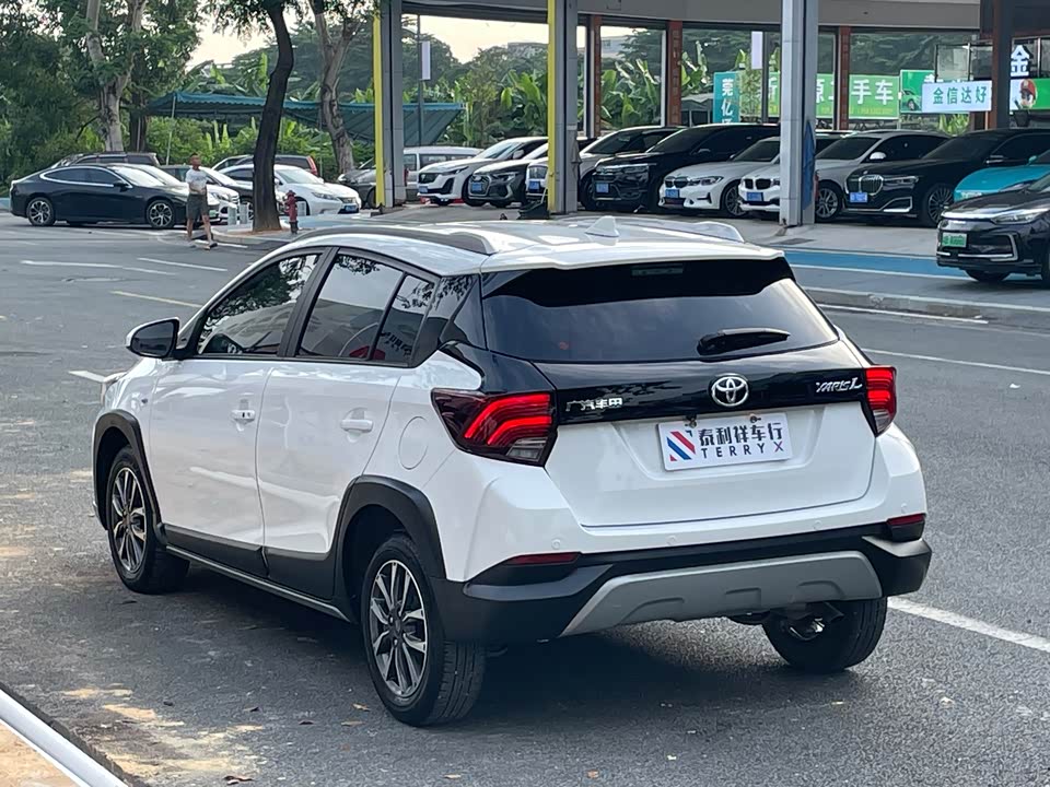 Toyota YARiS L Zhixuan