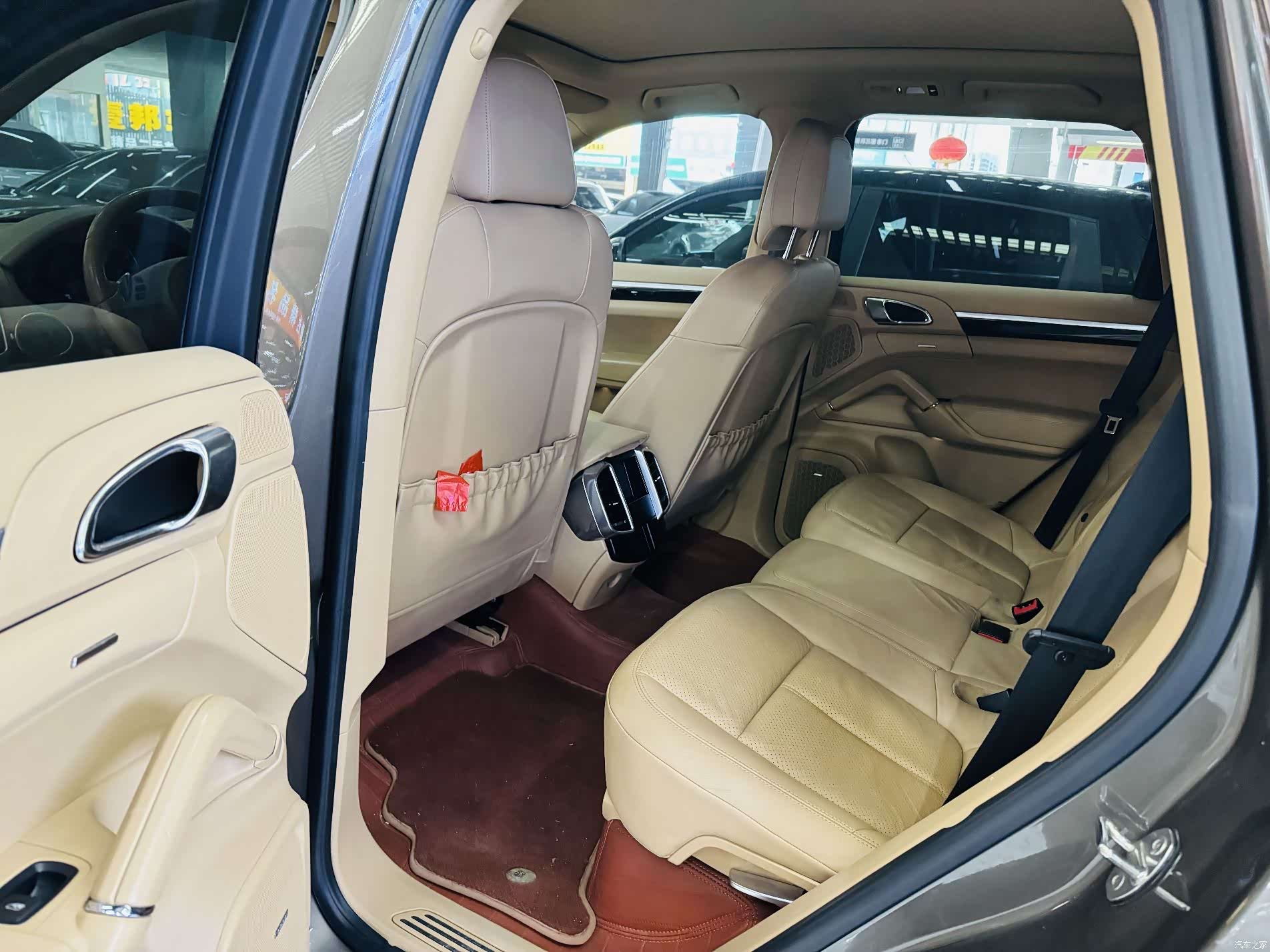 Porsche Cayenne, 2013 7
