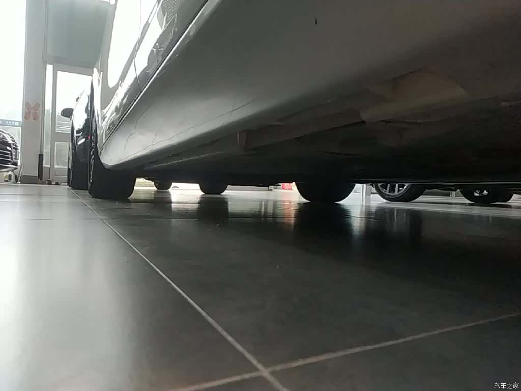 Volvo V40, 2018 22