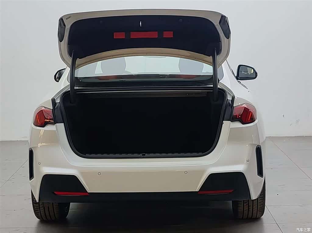 BMW 2 Series, 2025 6