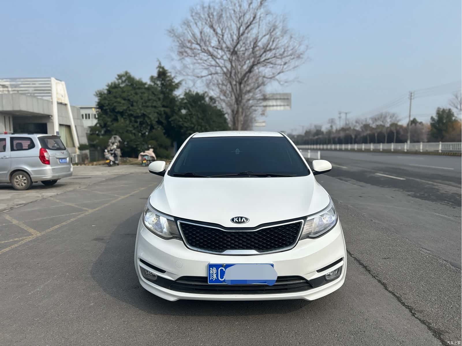 Kia K2, 2016 8