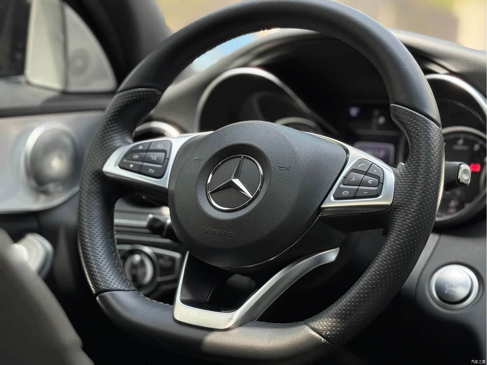 Mercedes-Benz C-Class, 2017 15