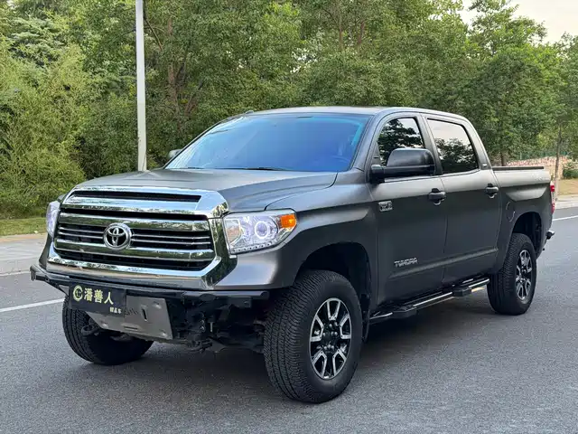 Toyota Tundra 2018 — купить из Китая под заказ