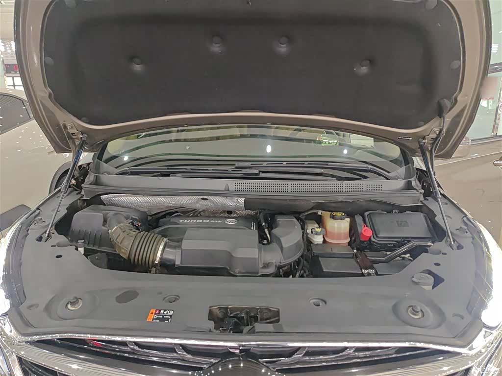 Buick GL8, 2020 20