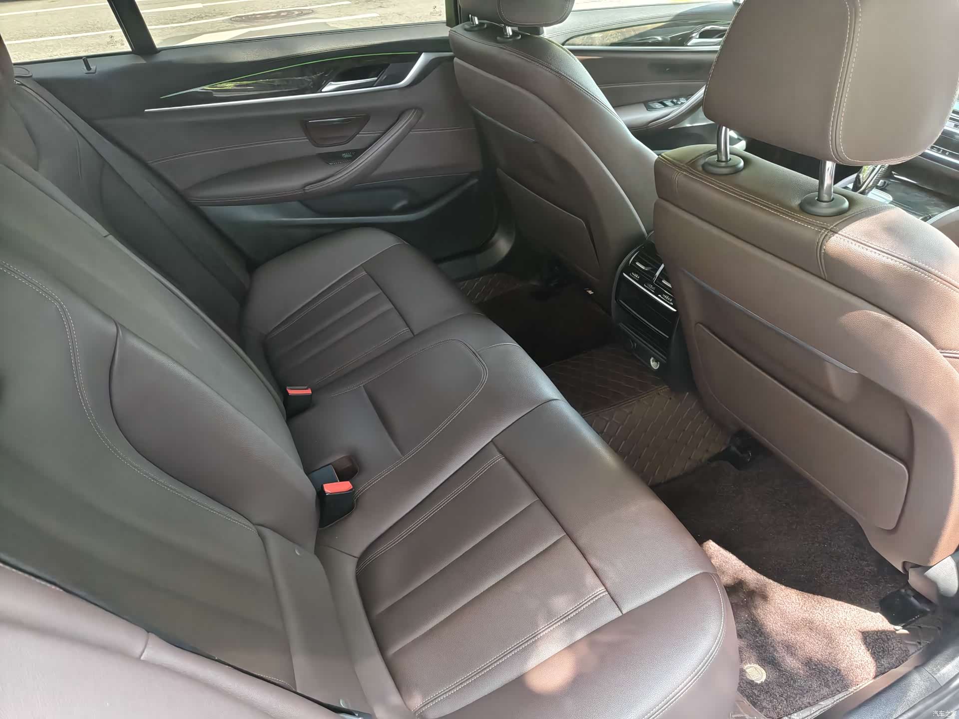 BMW 5 Series, 2019 22