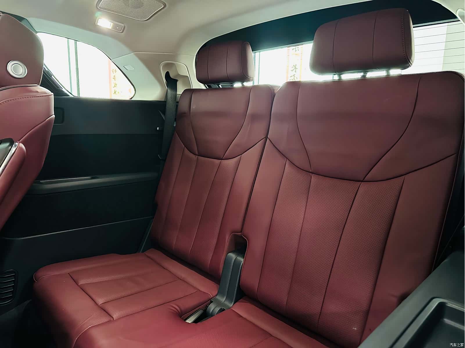 Hongqi E-HS9, 2023 20