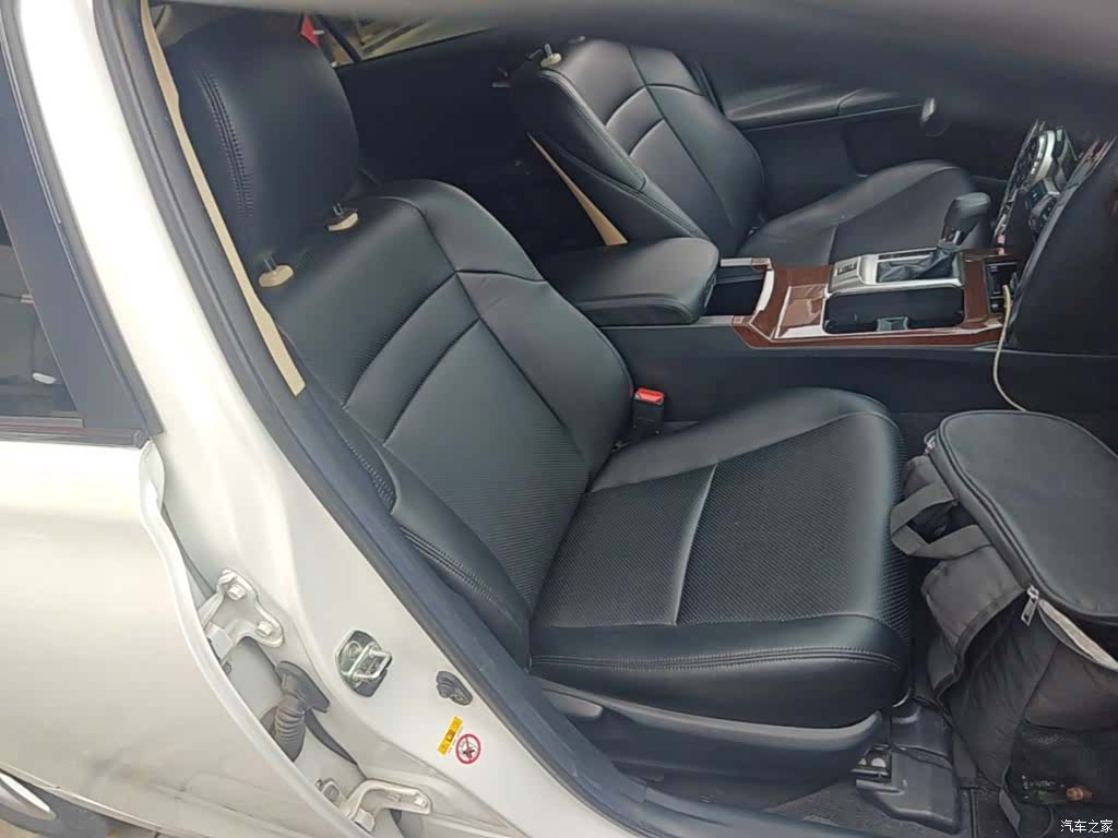 Toyota 2.5S, 2016 25