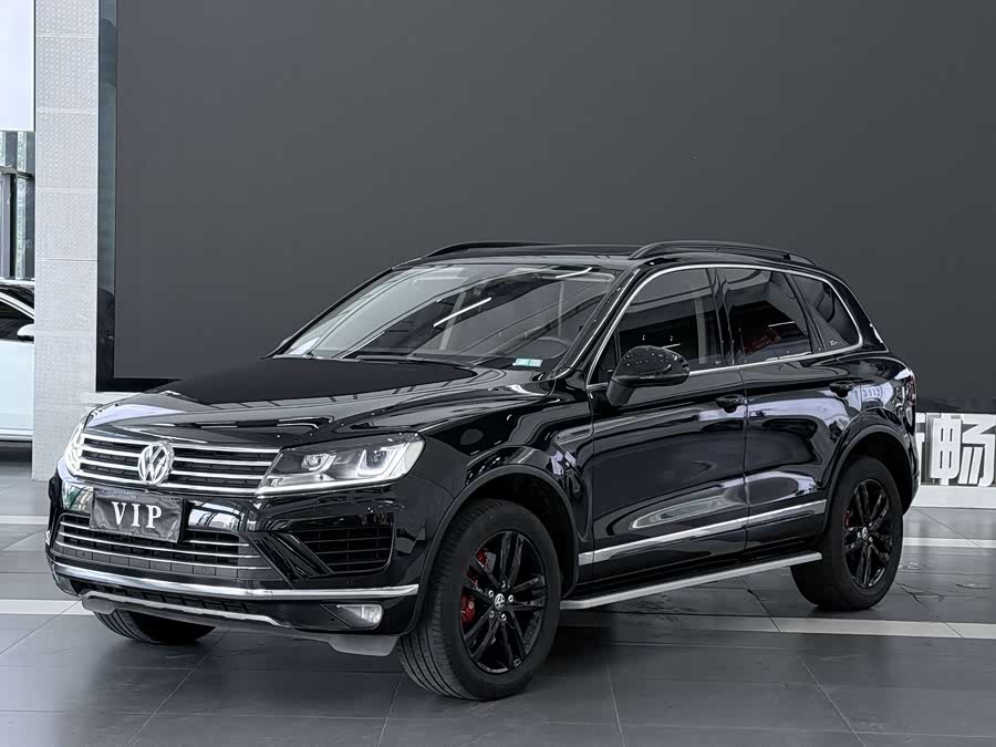 Volkswagen Touareg 2018, фото 1