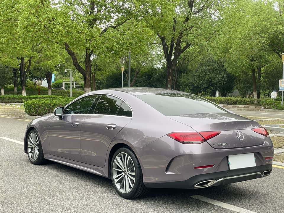 Mercedes-Benz CLS