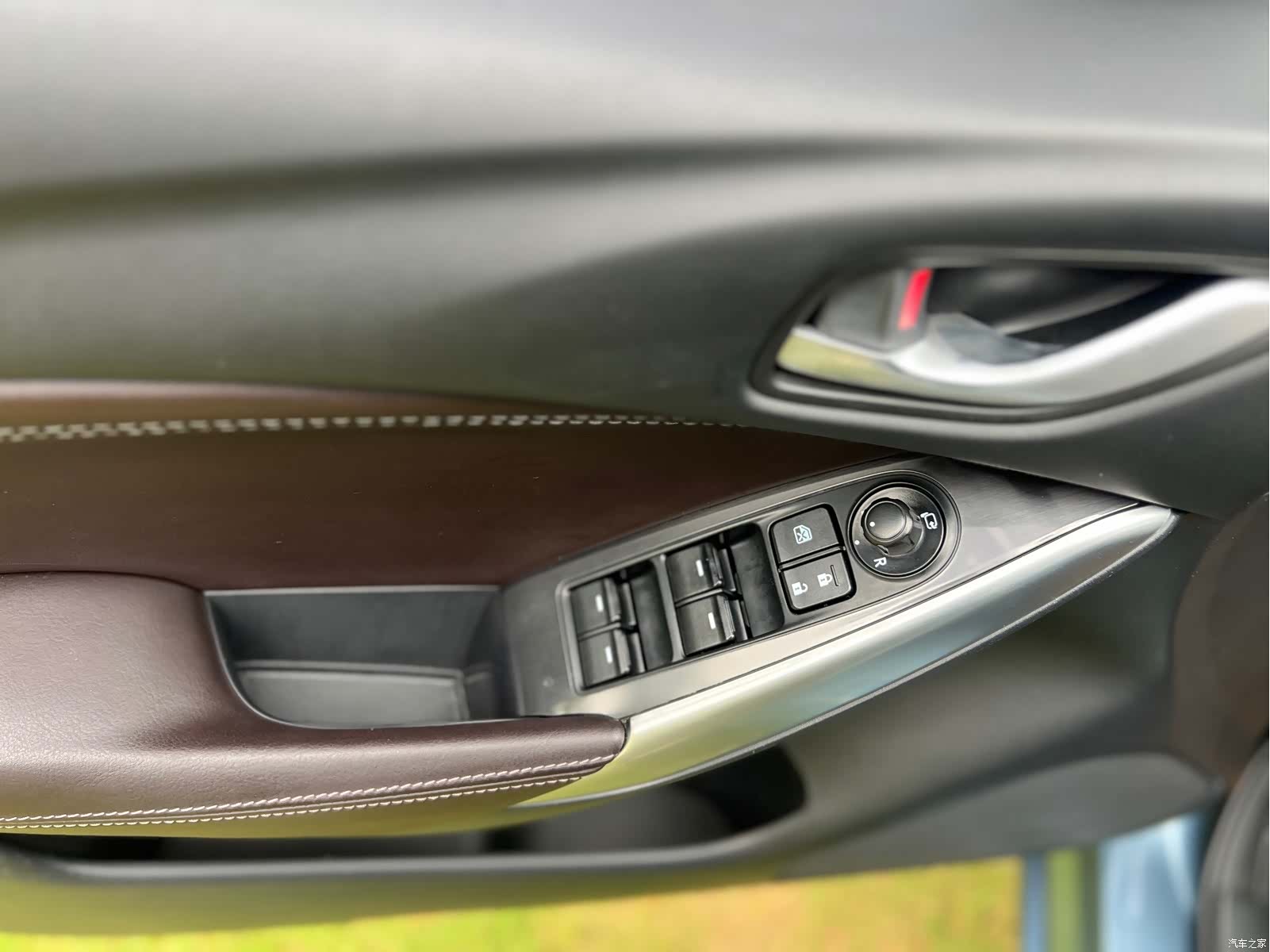 Mazda Atenza, 2017 17