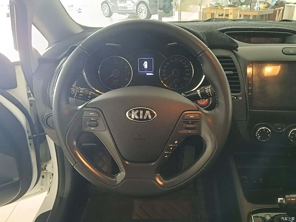 Kia K3, 2018 11