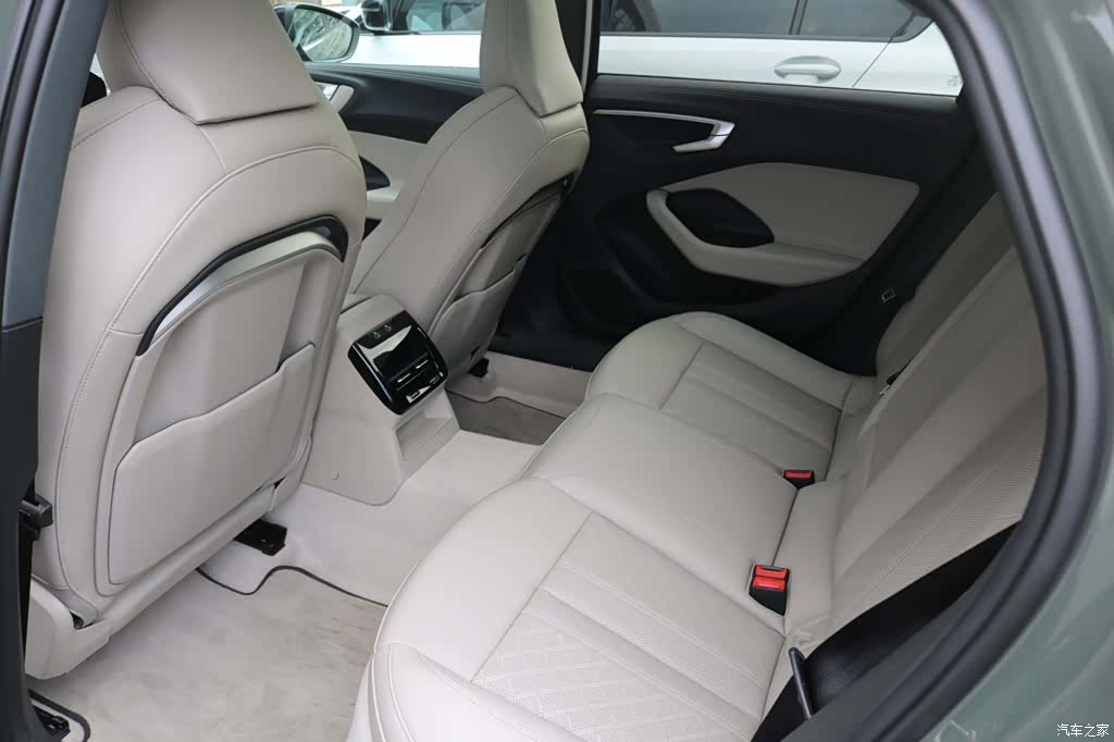 Audi A5, 2025 11