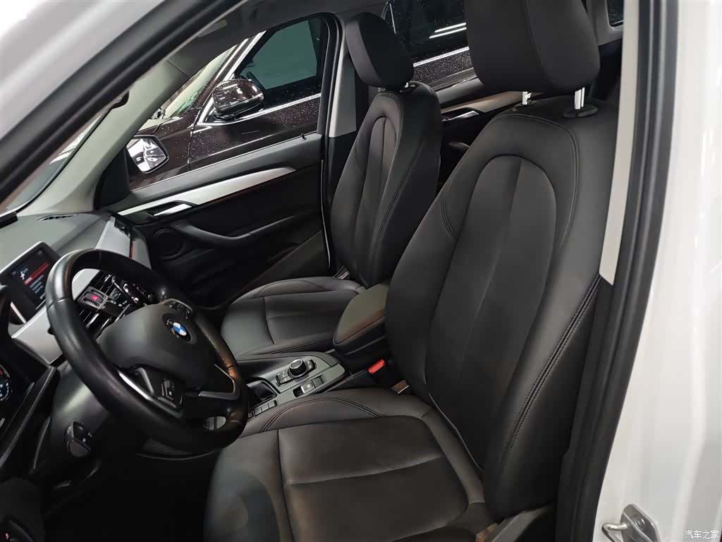 BMW X1, 2019 11