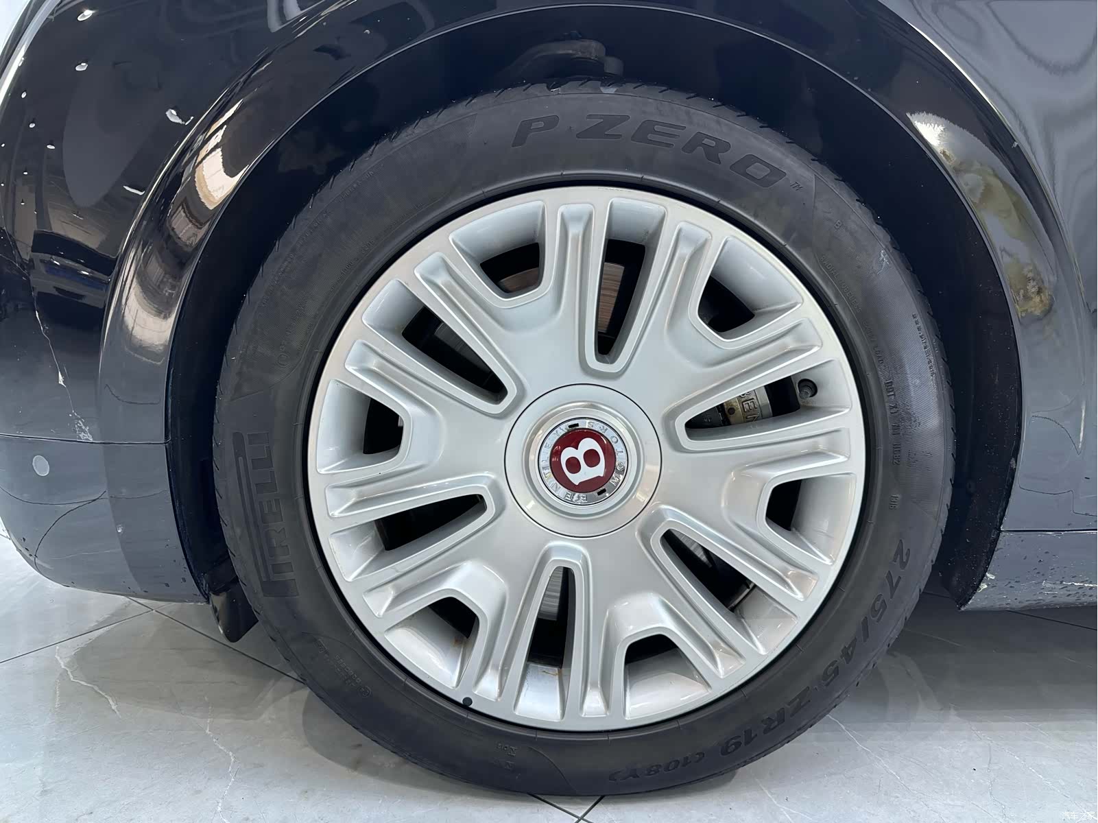 Bentley Flying Spur, 2018 7