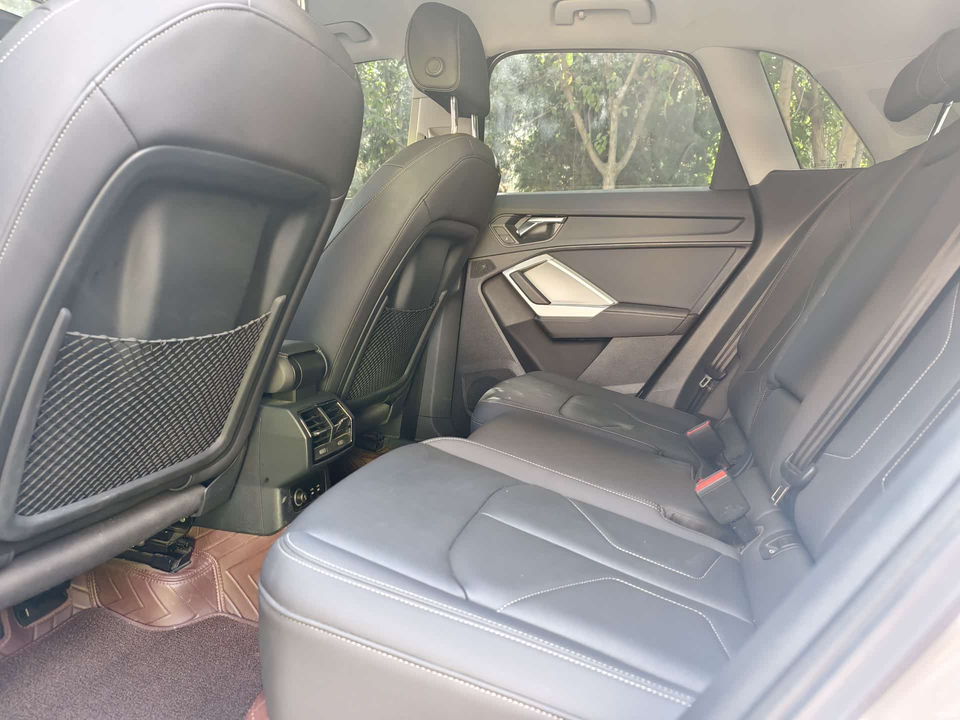Audi Q3, 2021 11