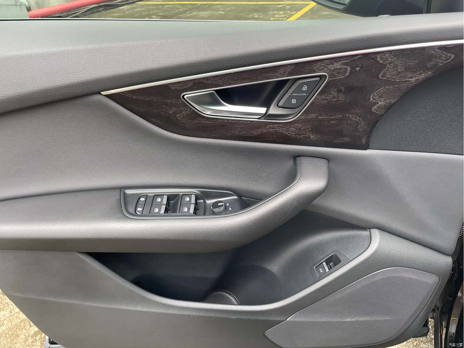 Audi Q8, 2021 21