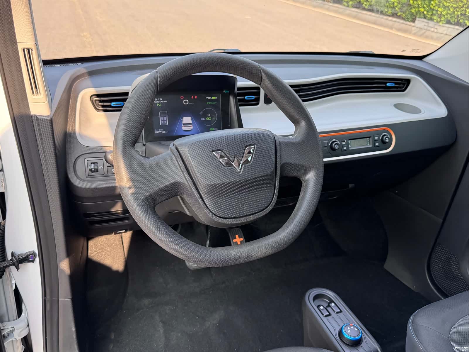 Wuling MINIEV, 2021 6