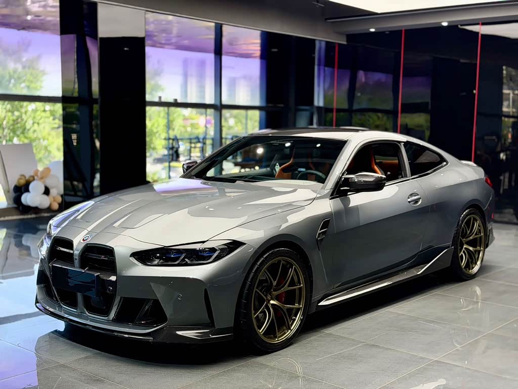 BMW M4