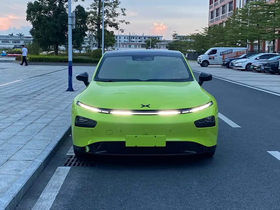 XPENG P7
