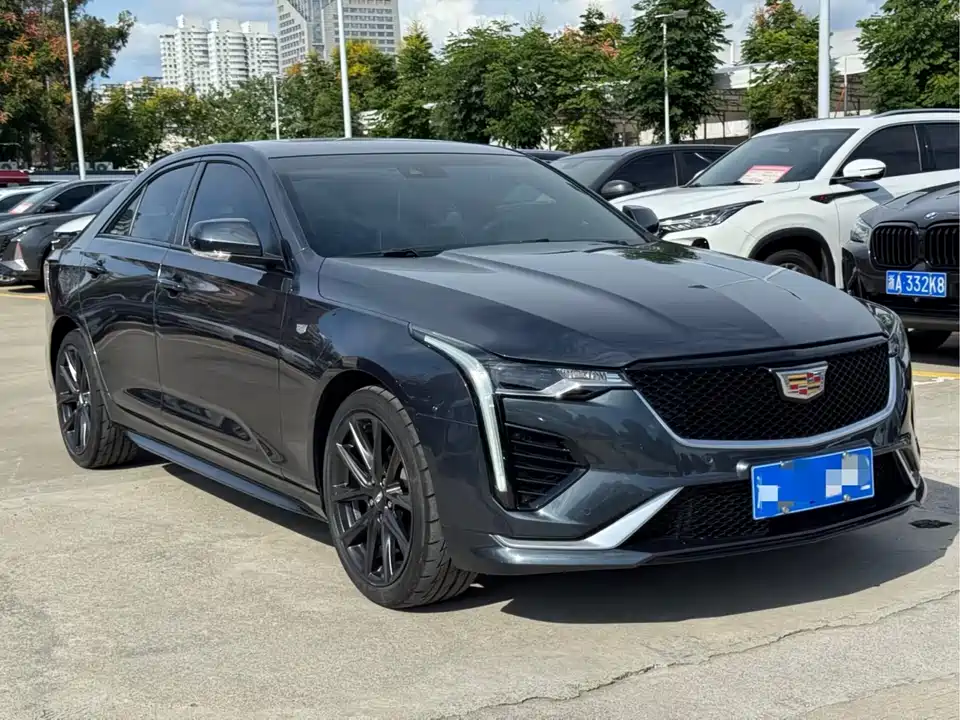 Cadillac CT4
