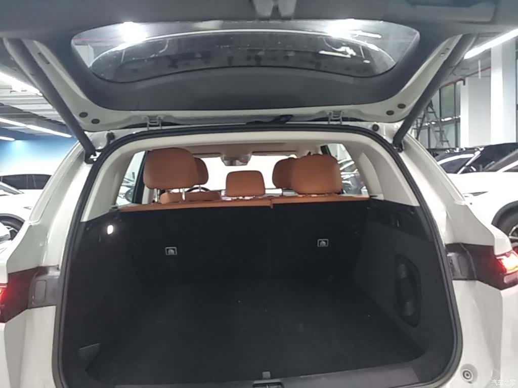 Leapmotor C10, 2025 19