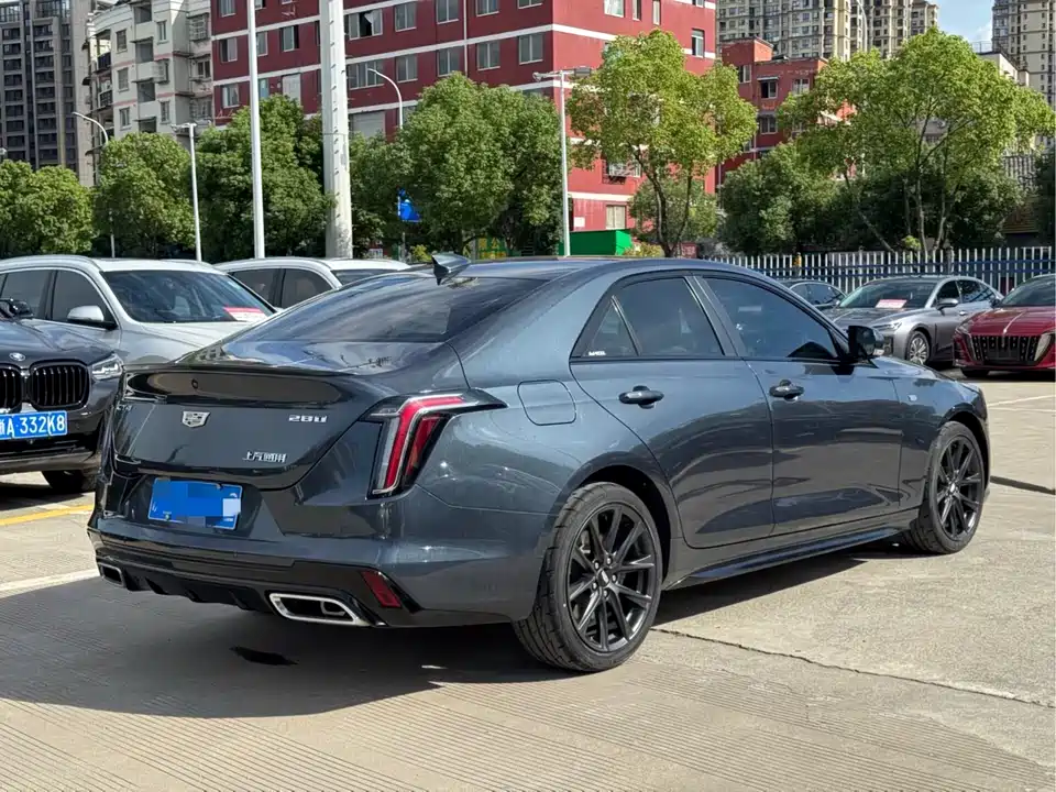 Cadillac CT4