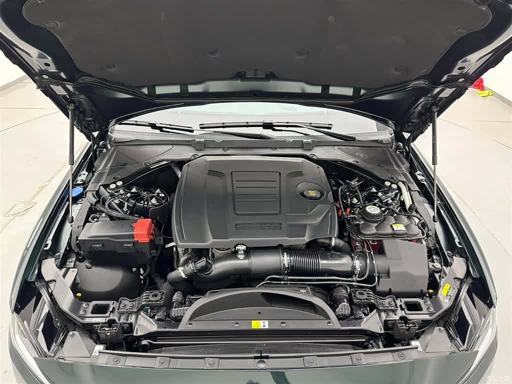 Land Rover XEL, 2024 26