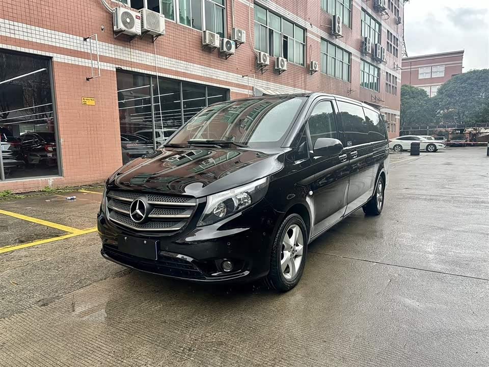 Mercedes-Benz Vito
