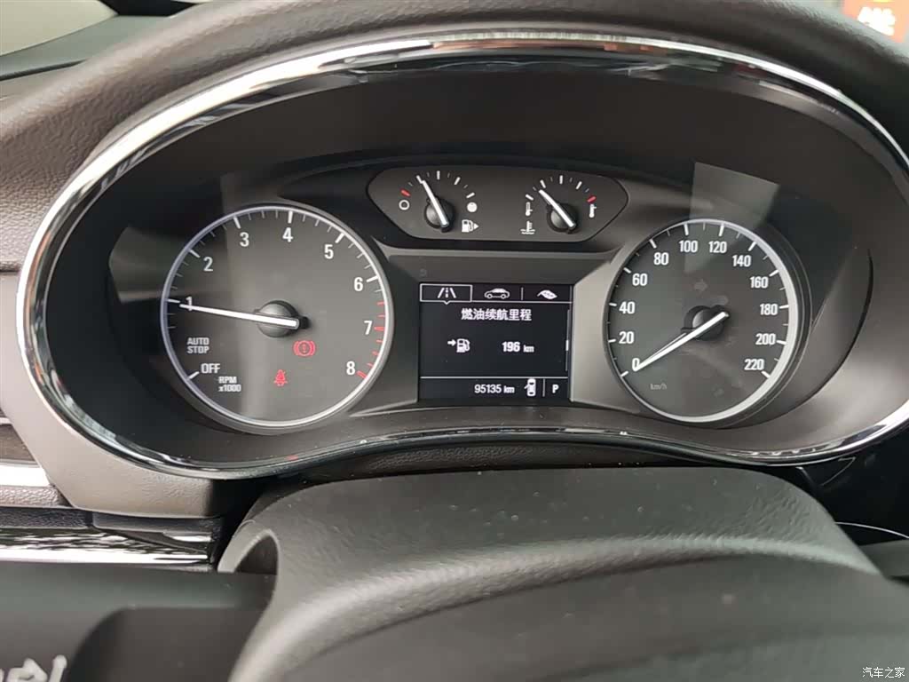 Buick Encore, 2017 12