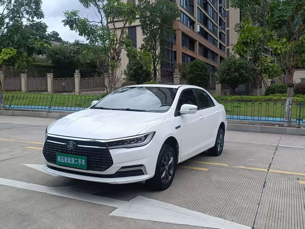 BYD Qin NEV